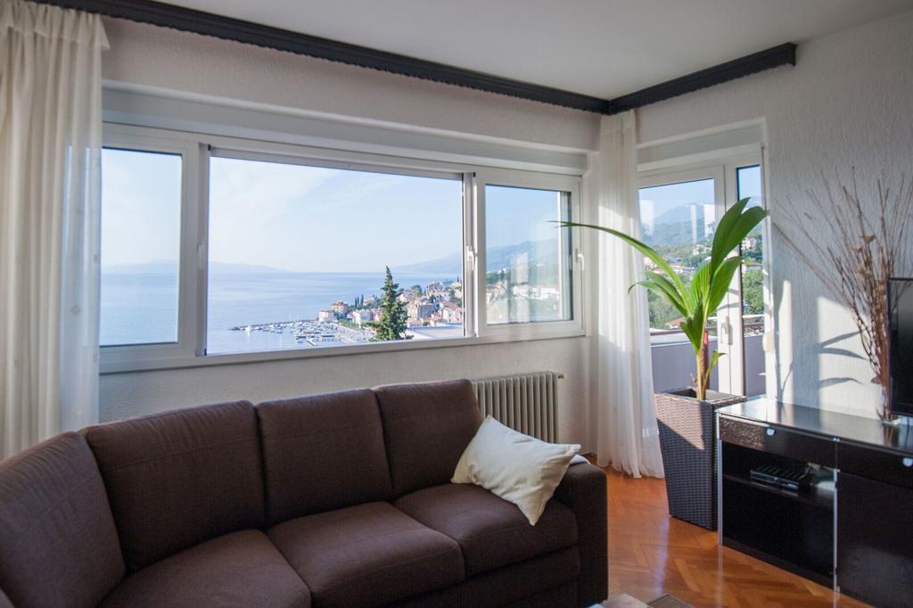 Blue View Apartment Opatija Exteriör bild